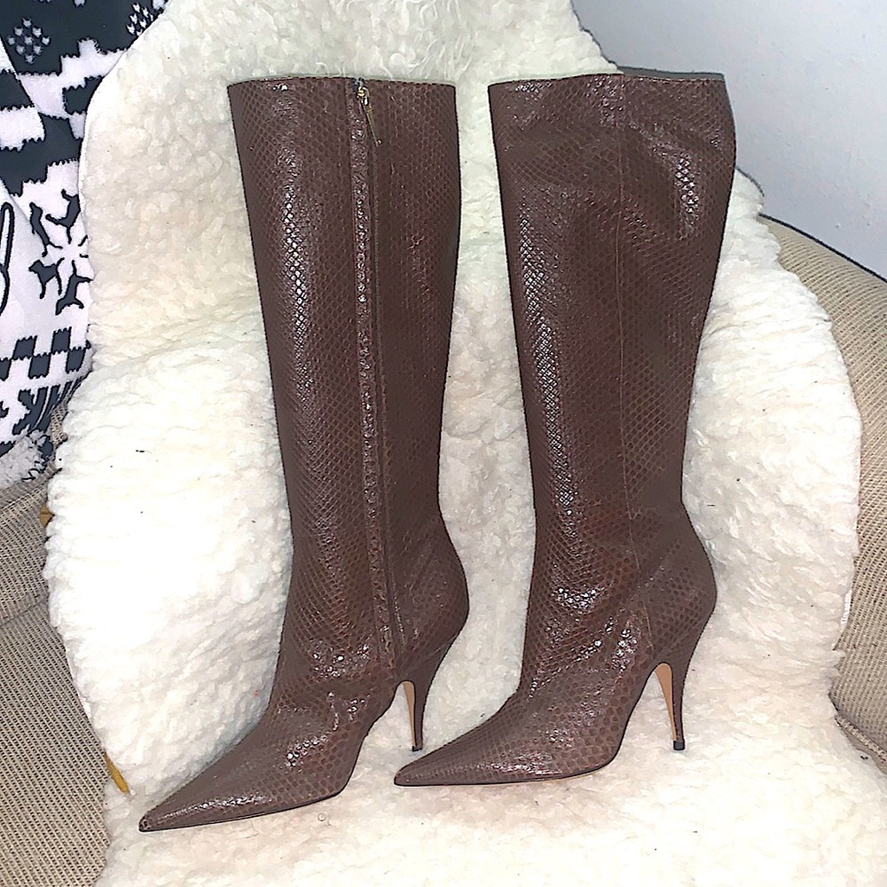 Dior knee high Italian leather boots. Never used dark brown size 37 EU 6.5 US. - Picture 1 of 6